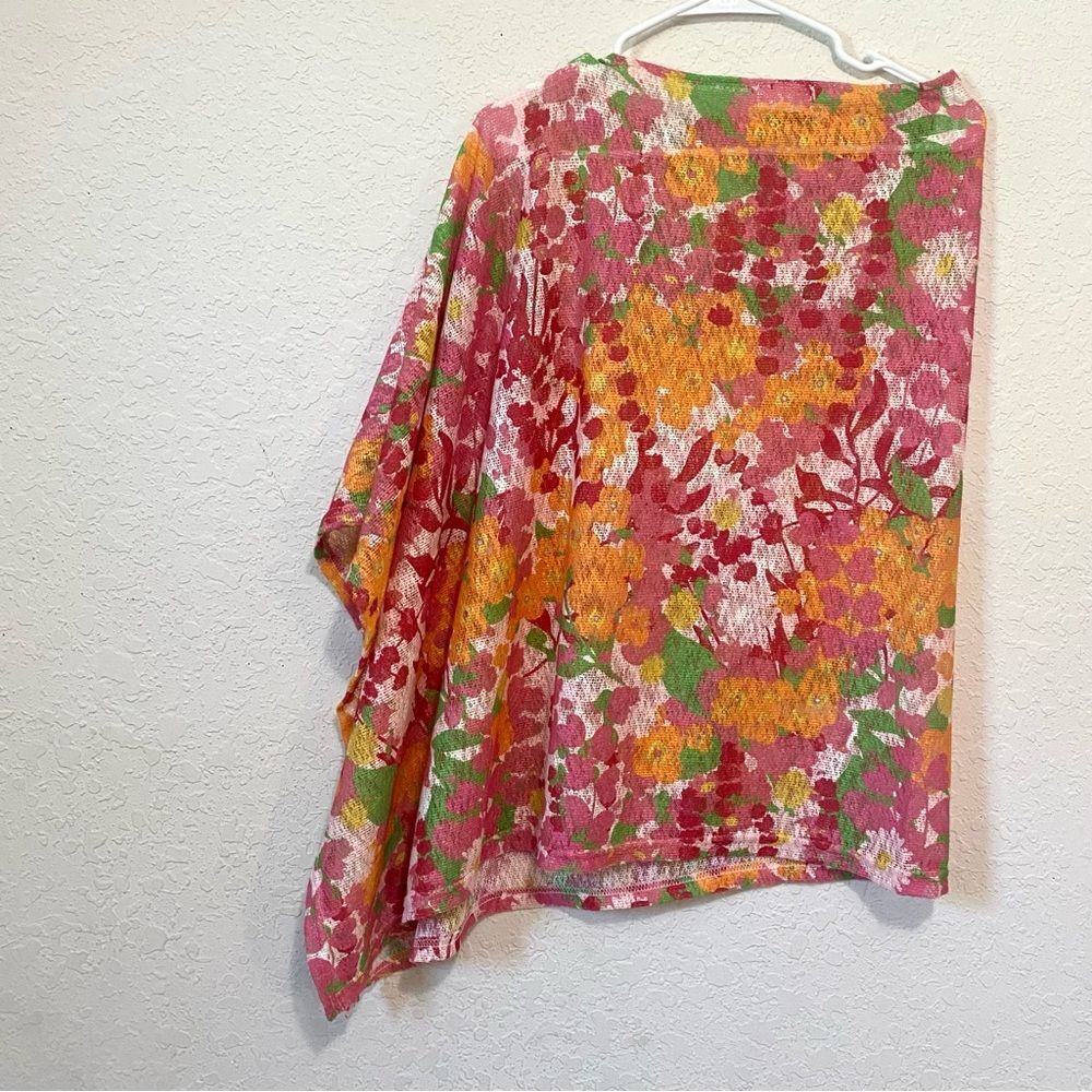 Top it Off Printed  Emily  Poncho Wrap Sweater Floral Pink Orange One Size - Picture 5 of 7